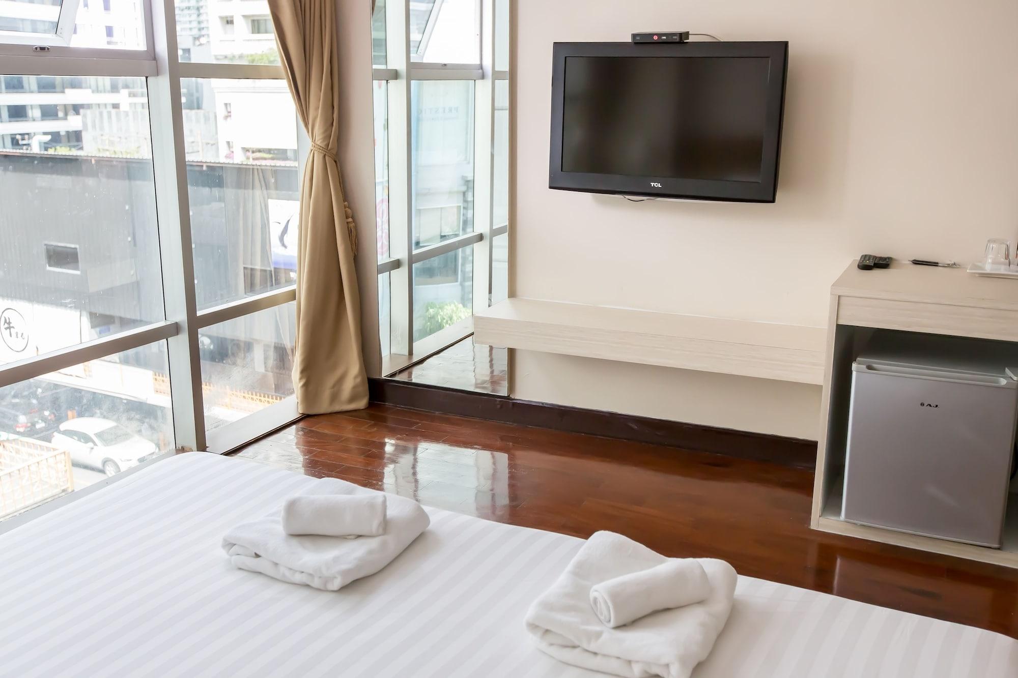 Snooze Hotel Thonglor Bangkok Exteriör bild
