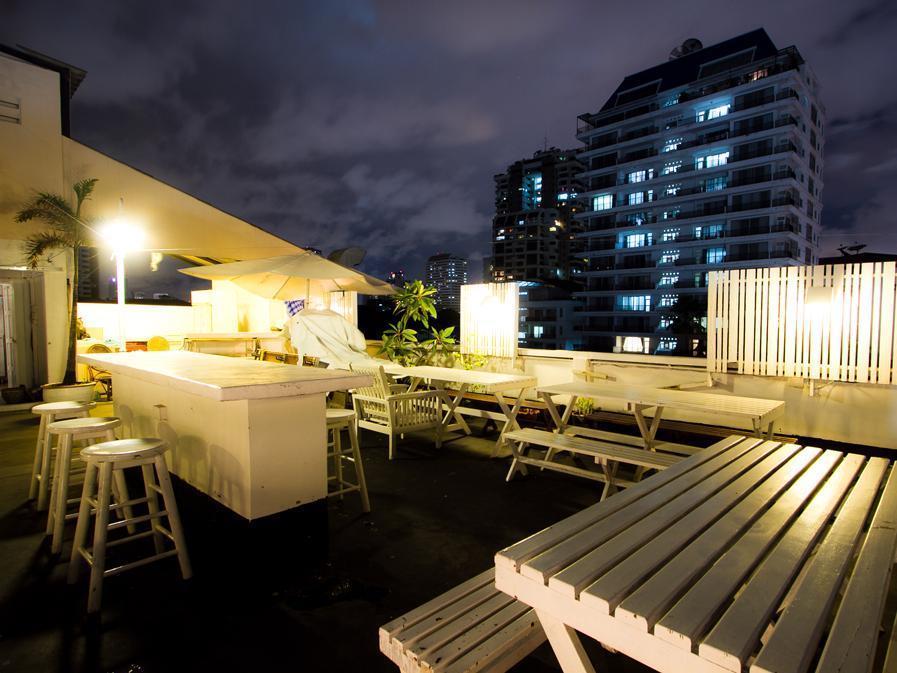 Snooze Hotel Thonglor Bangkok Exteriör bild
