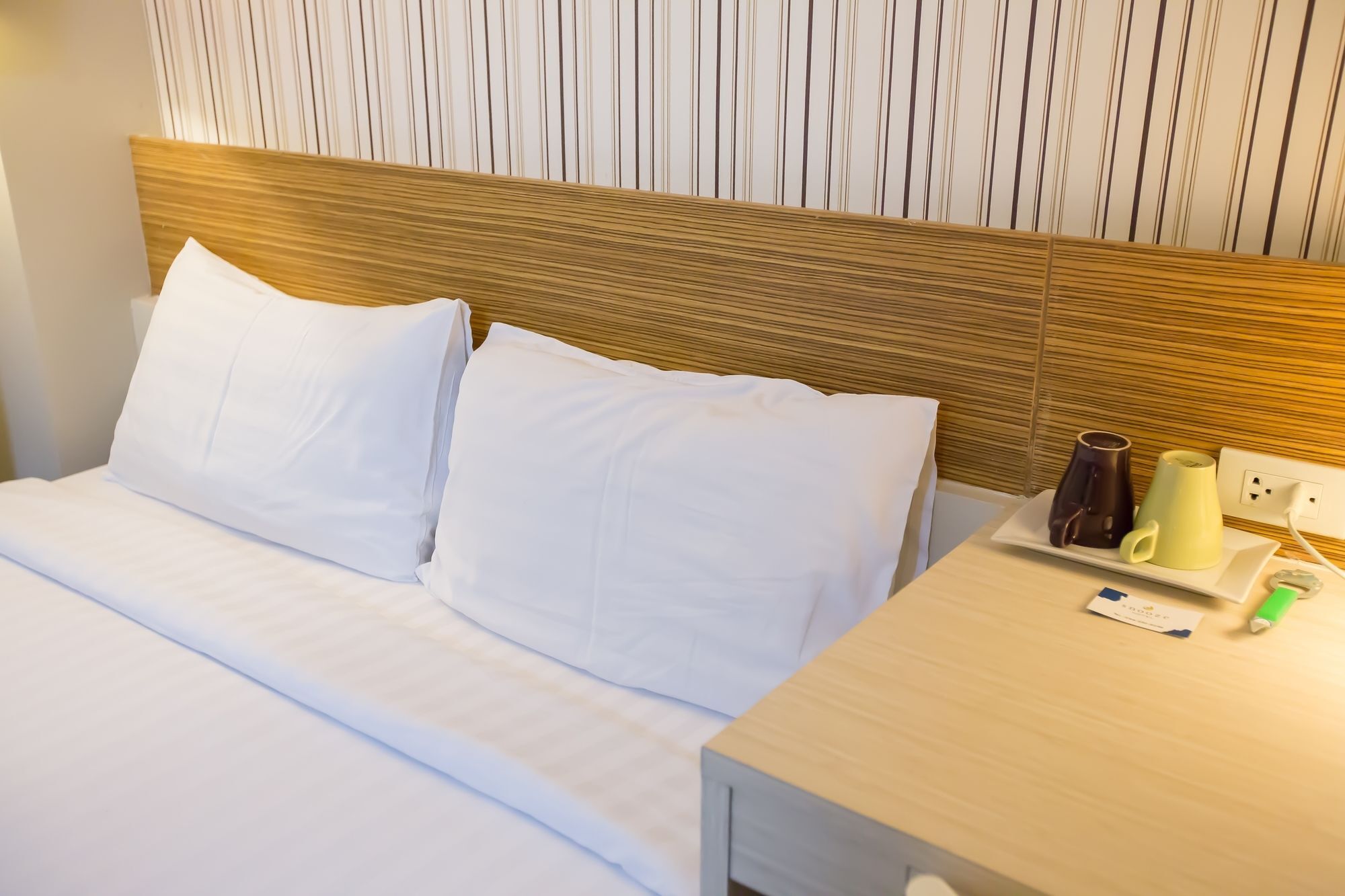 Snooze Hotel Thonglor Bangkok Exteriör bild